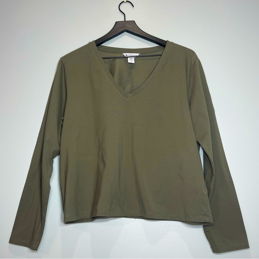 ATHLETA Women's Olive Green Long Sleeve V-Neck Shirt Strtetch Size Large